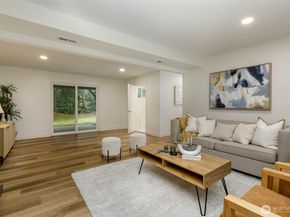 16919 199th Place NE, Woodinville WA 98077