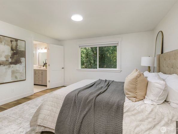 16919 199th Place NE, Woodinville WA 98077