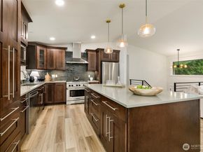 16919 199th Place NE, Woodinville WA 98077