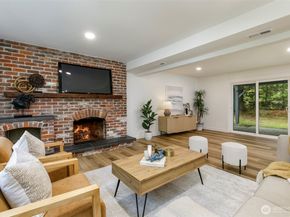 16919 199th Place NE, Woodinville WA 98077