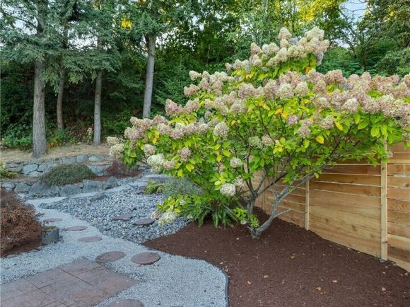 16433 9th Avenue SW, Burien WA 98166