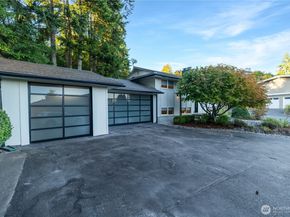 16433 9th Avenue SW, Burien WA 98166