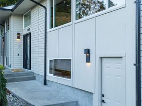 16433 9th Avenue SW, Burien WA 98166