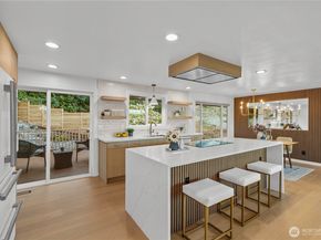 16433 9th Avenue SW, Burien WA 98166