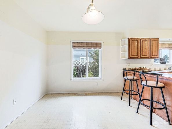 8259 SE O'Farrell Lane, Port Orchard WA 98366