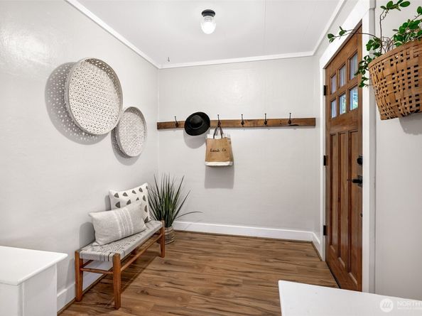 2410 Pine Street, Everett WA 98201