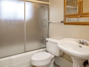 4435 S 144th St, Tukwila WA 98168