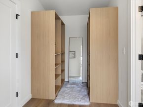 3011 SW Henderson Street, Seattle WA 98126