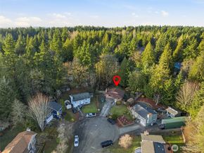 400 Falcon Court NE, Bremerton WA 98311