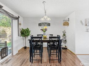 400 Falcon Court NE, Bremerton WA 98311