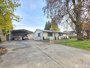 28202 85th Avenue S, Kent WA 98032