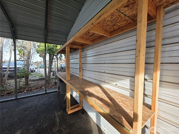 28202 85th Avenue S, Kent WA 98032