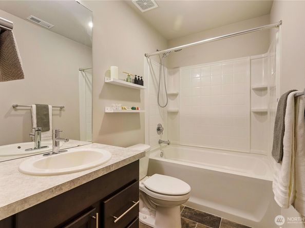 317 207th Street SE, Bothell WA 98012