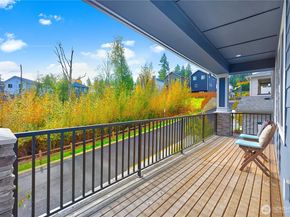 317 207th Street SE, Bothell WA 98012