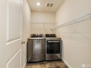 317 207th Street SE, Bothell WA 98012