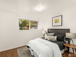 2212 168th Avenue NE, Bellevue WA 98008