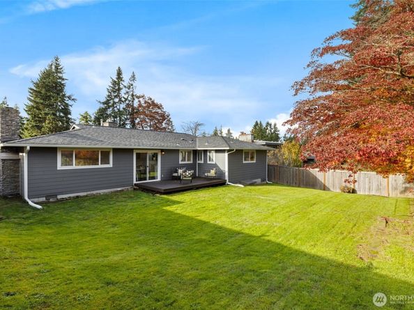 2212 168th Avenue NE, Bellevue WA 98008