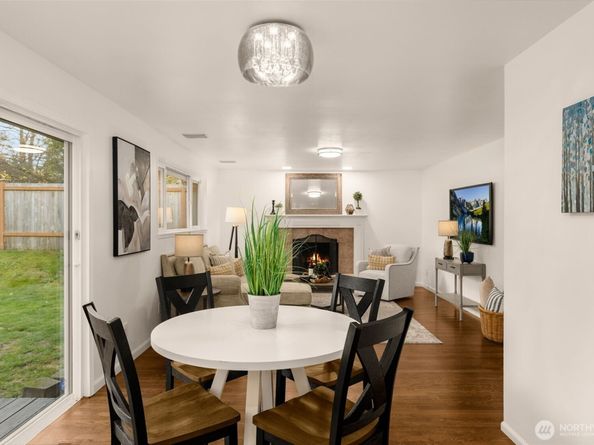 2212 168th Avenue NE, Bellevue WA 98008