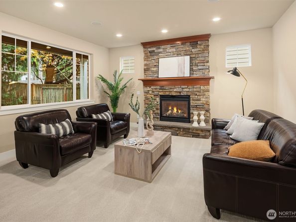 23127 36th Drive SE, Bothell WA 98021