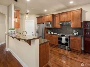 23127 36th Drive SE, Bothell WA 98021