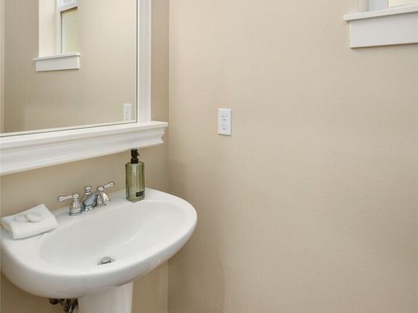 23127 36th Drive SE, Bothell WA 98021