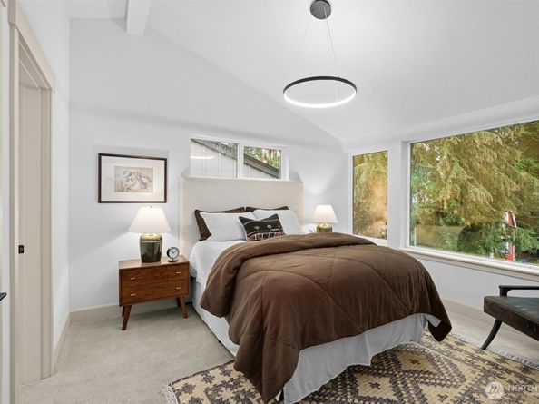 1257 NE 100th Street, Seattle WA 98125