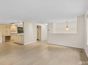 12020 NE 66th Street, Kirkland WA 98033