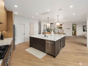 2410 Everett Avenue E, Seattle WA 98102