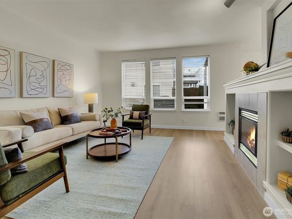 800 96th Avenue NE G102, Lake Stevens WA 98258