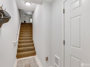 1800 NE 40th Street G5, Renton WA 98056