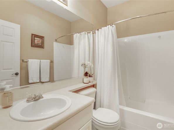 1800 NE 40th Street G5, Renton WA 98056