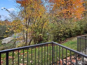 1800 NE 40th Street G5, Renton WA 98056