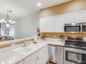 1800 NE 40th Street G5, Renton WA 98056