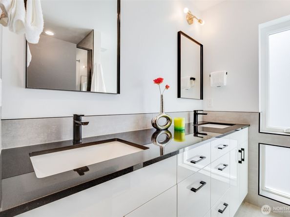 4706 S Morgan Street, Seattle WA 98118