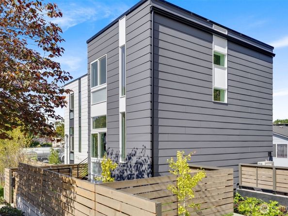 4706 S Morgan Street, Seattle WA 98118