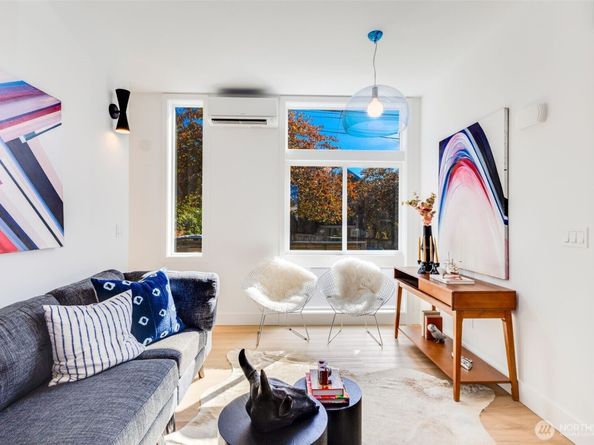 4706 S Morgan Street, Seattle WA 98118