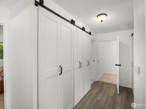 7328 NE 142nd Place 5D, Kirkland WA 98034