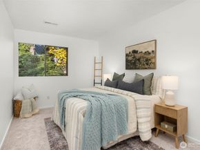 7328 NE 142nd Place 5D, Kirkland WA 98034