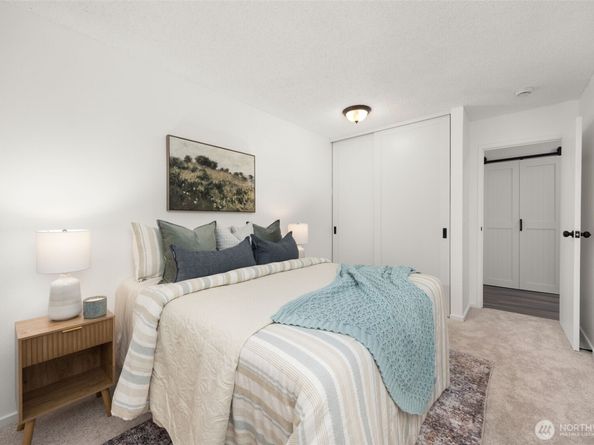 7328 NE 142nd Place 5D, Kirkland WA 98034