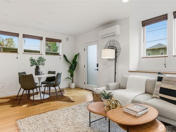 225 24th Avenue, Seattle WA 98122