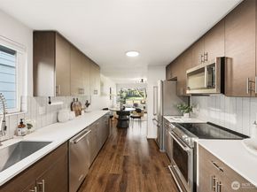 7922 9th Avenue SW, Seattle WA 98106