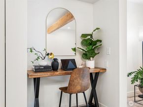 3905 108th Avenue NE B102, Bellevue WA 98004