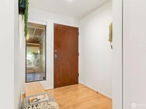 3905 108th Avenue NE B102, Bellevue WA 98004