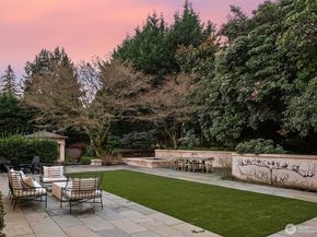 2001 Broadmoor Drive E, Seattle WA 98112