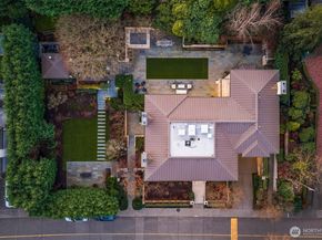 2001 Broadmoor Drive E, Seattle WA 98112