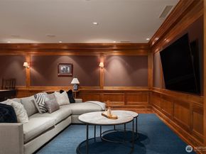 2001 Broadmoor Drive E, Seattle WA 98112