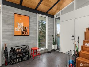 15109 SE 53rd Place, Bellevue WA 98006