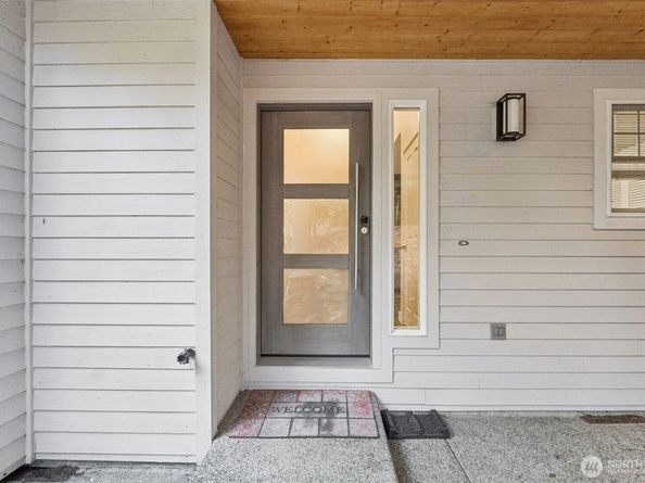 16430 266th Avenue SE, Issaquah WA 98027