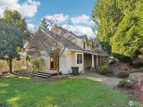 16430 266th Avenue SE, Issaquah WA 98027