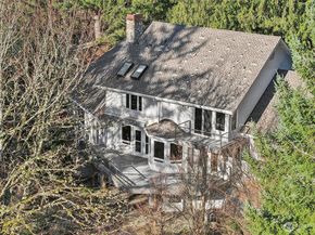 16430 266th Avenue SE, Issaquah WA 98027